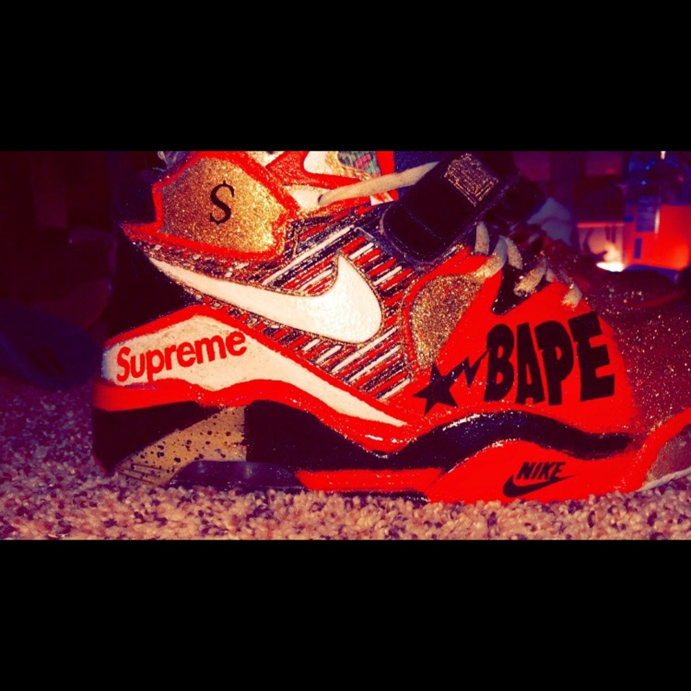 SOLD!!!!Customized air Berkeley Air Force 180.